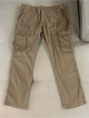 Men's Tan Cargo Pants - Classic Utility Style